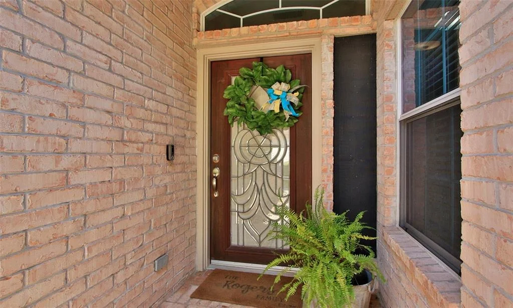 Photo of 10554 Parkside Drive