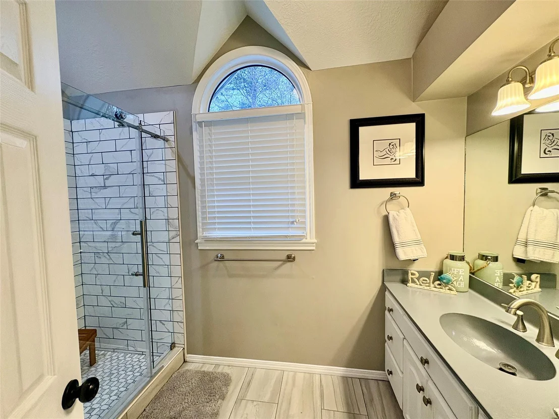 Photo of 15168 Paradise Point Drive