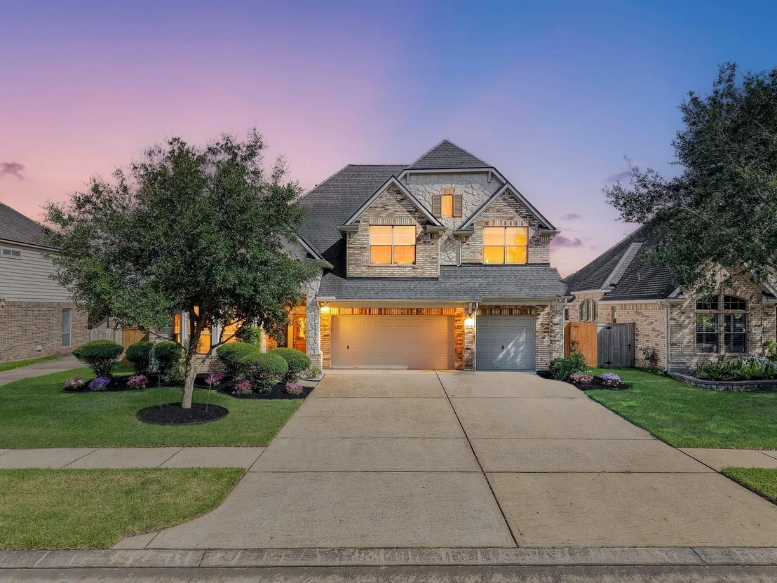 Photo of 2814 Keagan Falls Drive