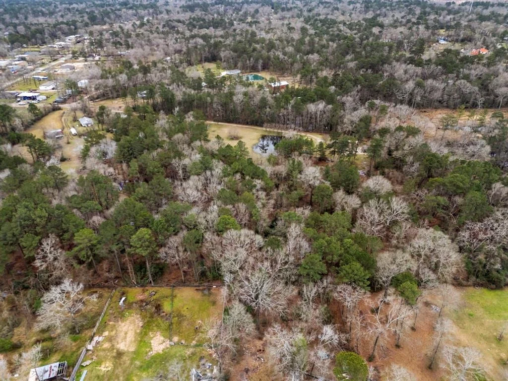 Photo of 17422 Woods Drive