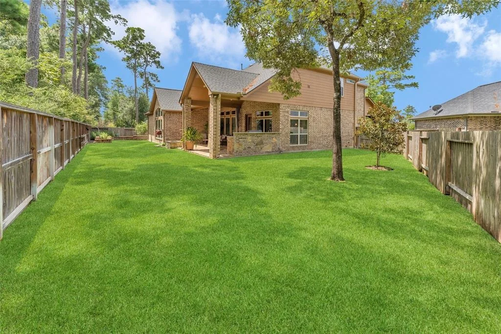 Photo of 203 Gaillardia Court