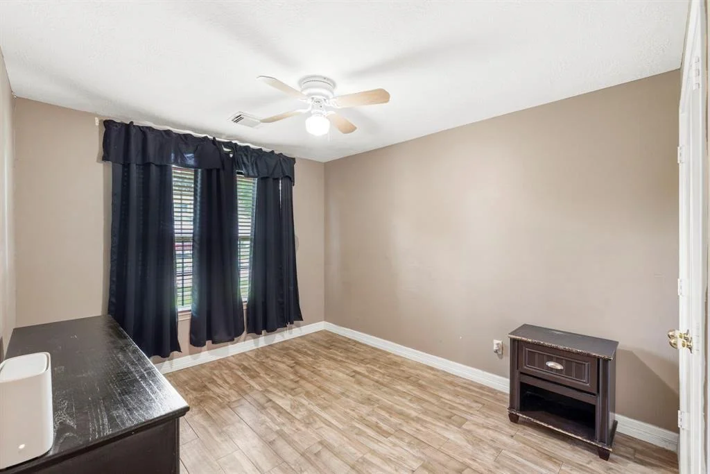 Photo of 1126 Heathfield Drive
