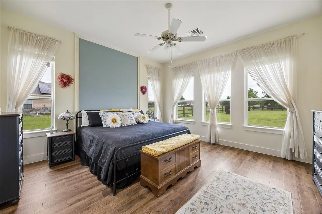 Photo of 2135 Blue Jay Way
