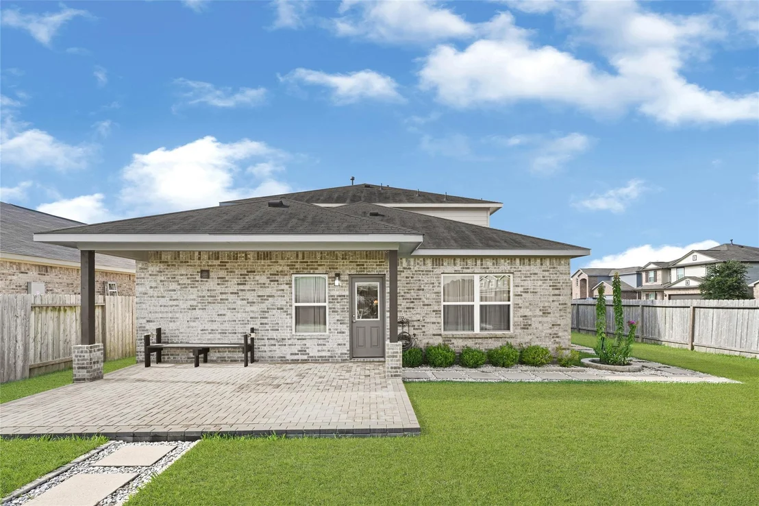 Photo of 10003 Eagle Pines Drive