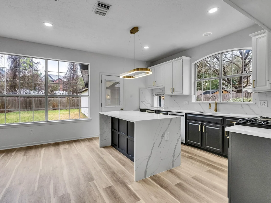 Photo of 138 N Dreamweaver Circle