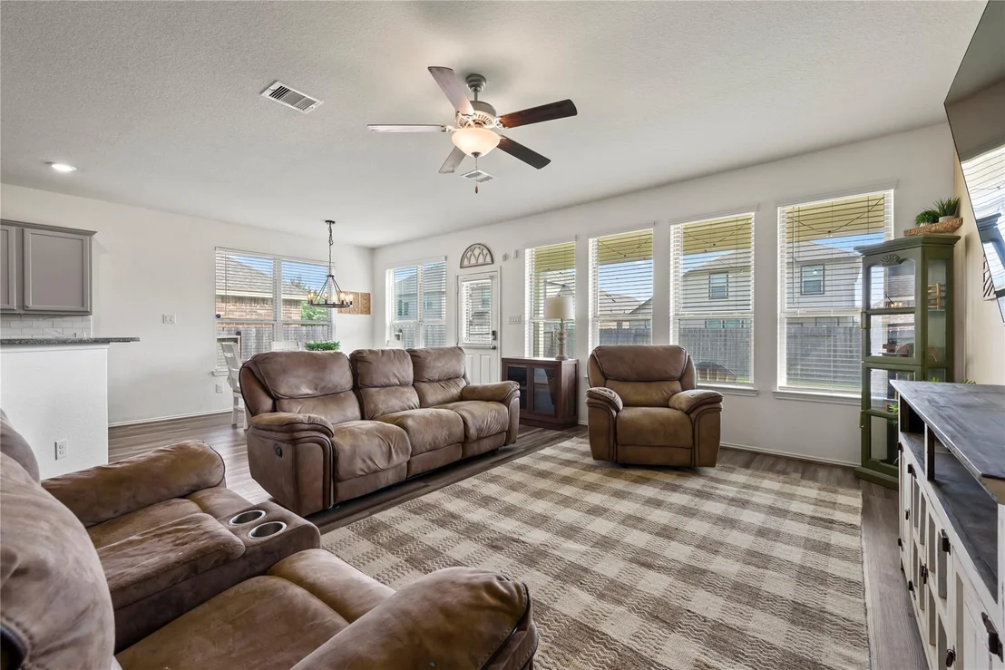 Photo of 615 Laurel Trail Lane
