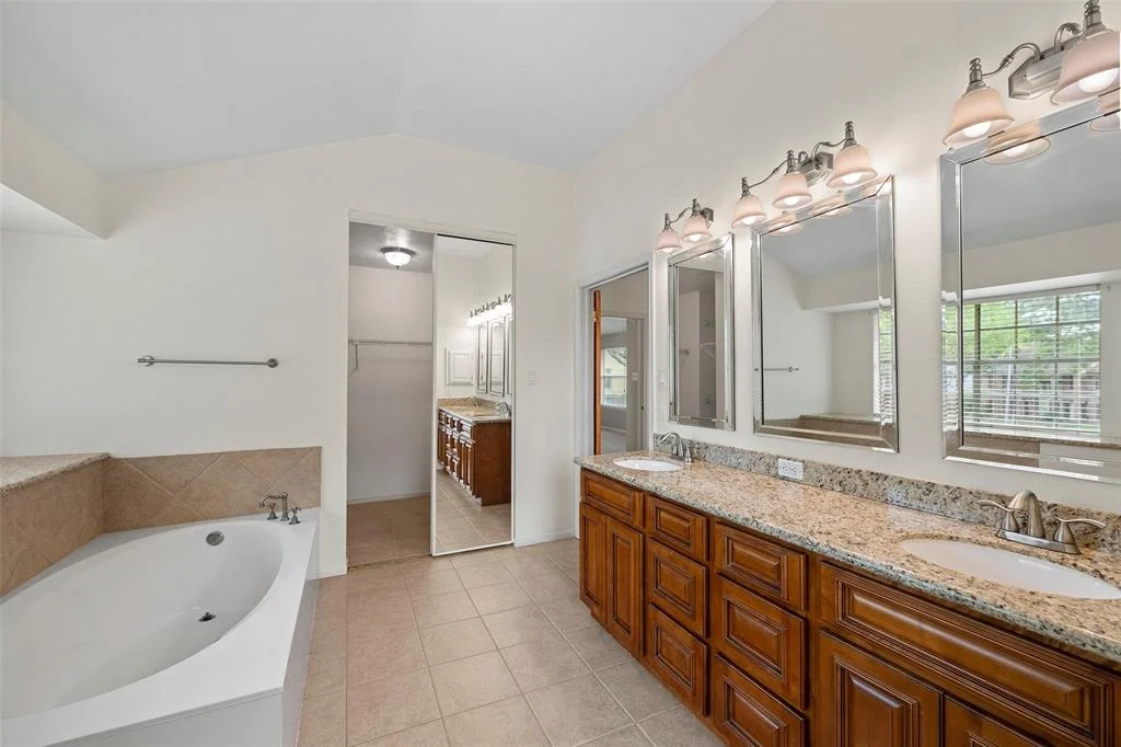 Photo of 10327 Millshaw Drive