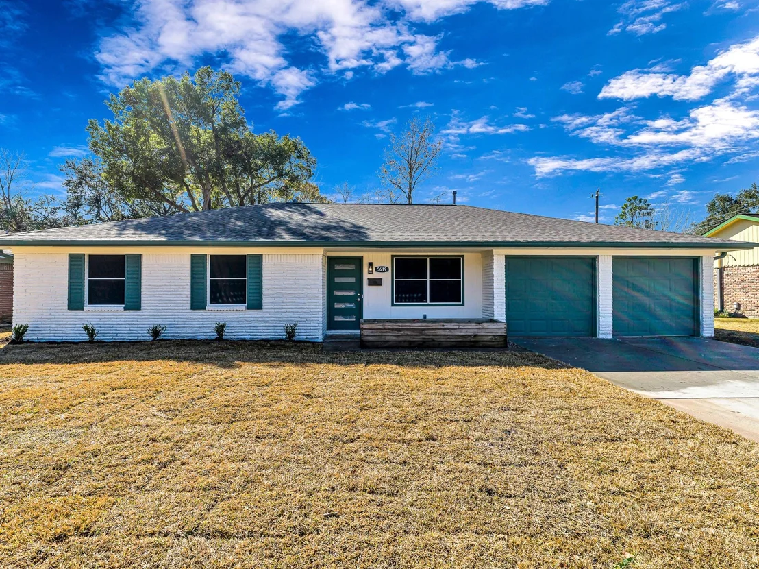 Photo of 5619 Effingham Drive