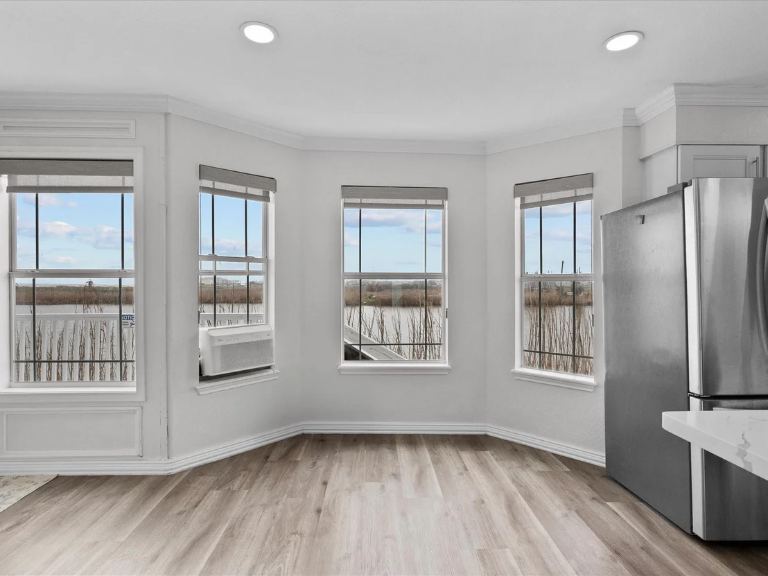 Photo of 319 Francis Cove