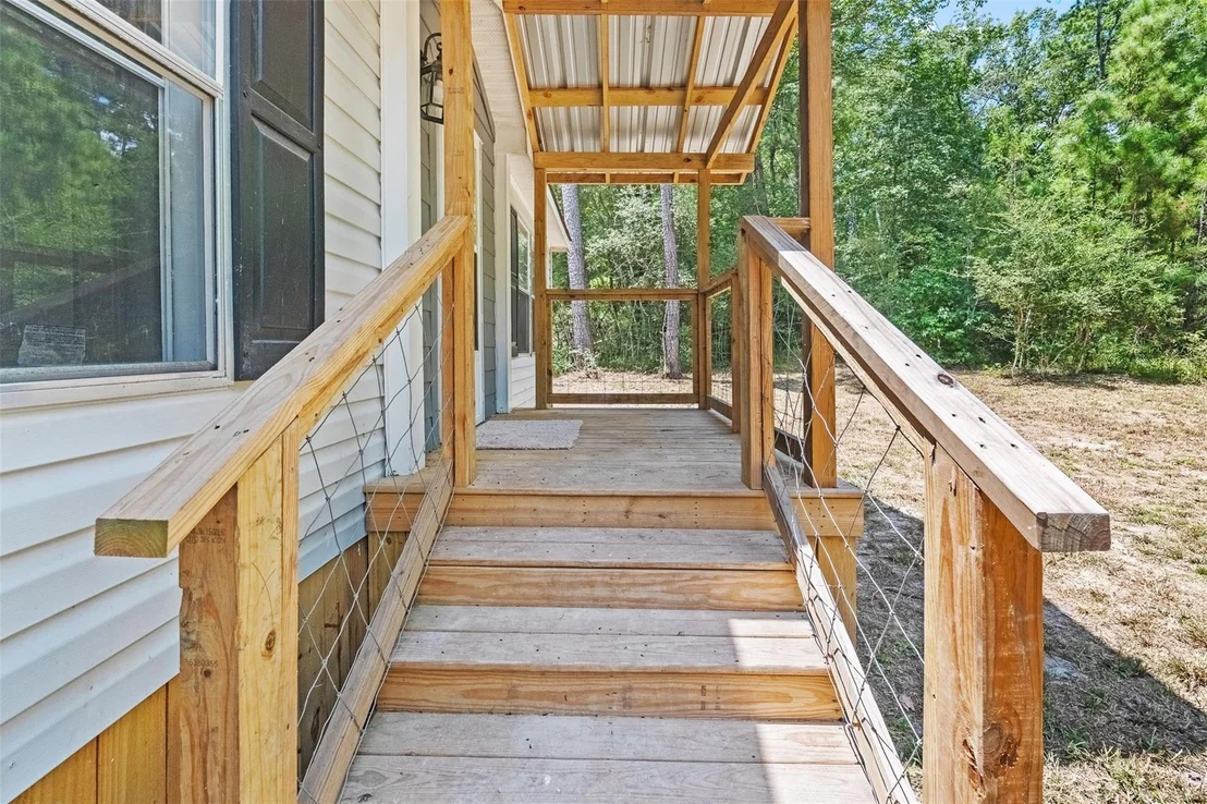 Photo of 110 Rosewood Lane