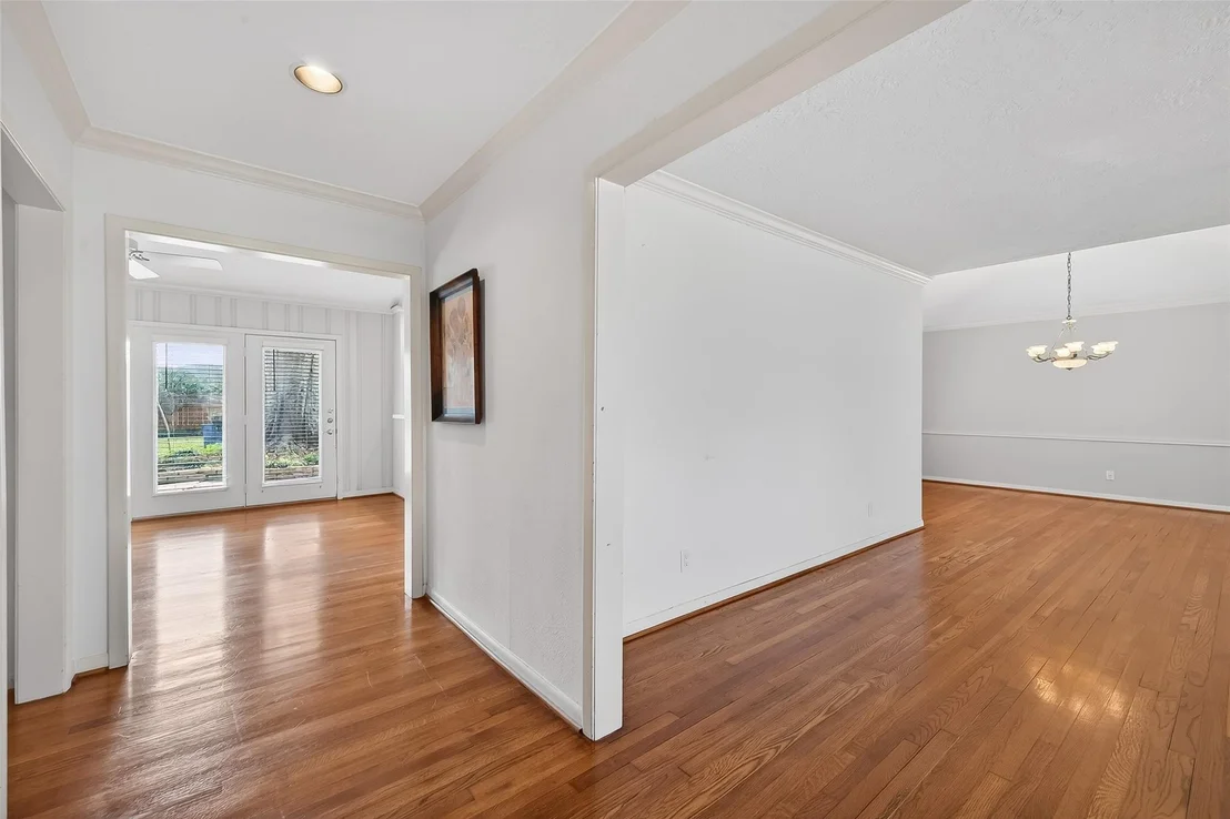 Photo of 4807 Creekbend Drive