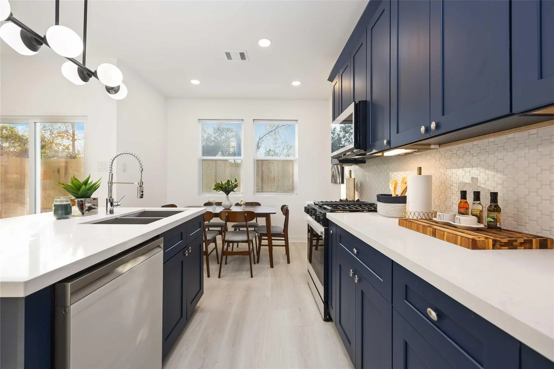 Photo of 7413 Easter Street
