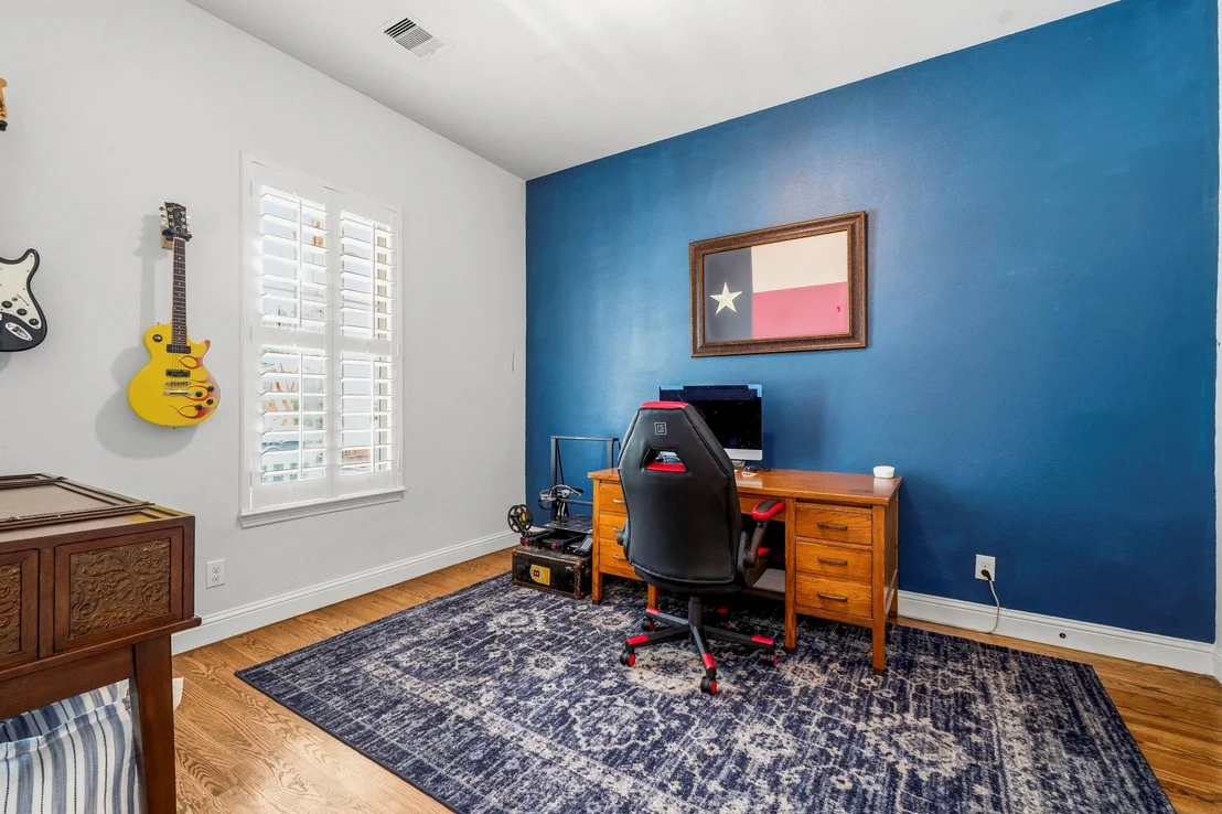 Photo of 146 Cherry Oak Lane
