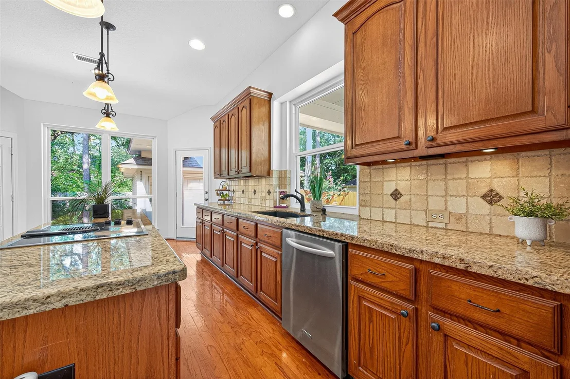Photo of 151 W Coldbrook Circle