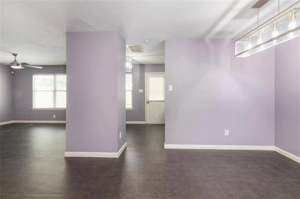 Photo of 18911 Brownstone Mills Drive