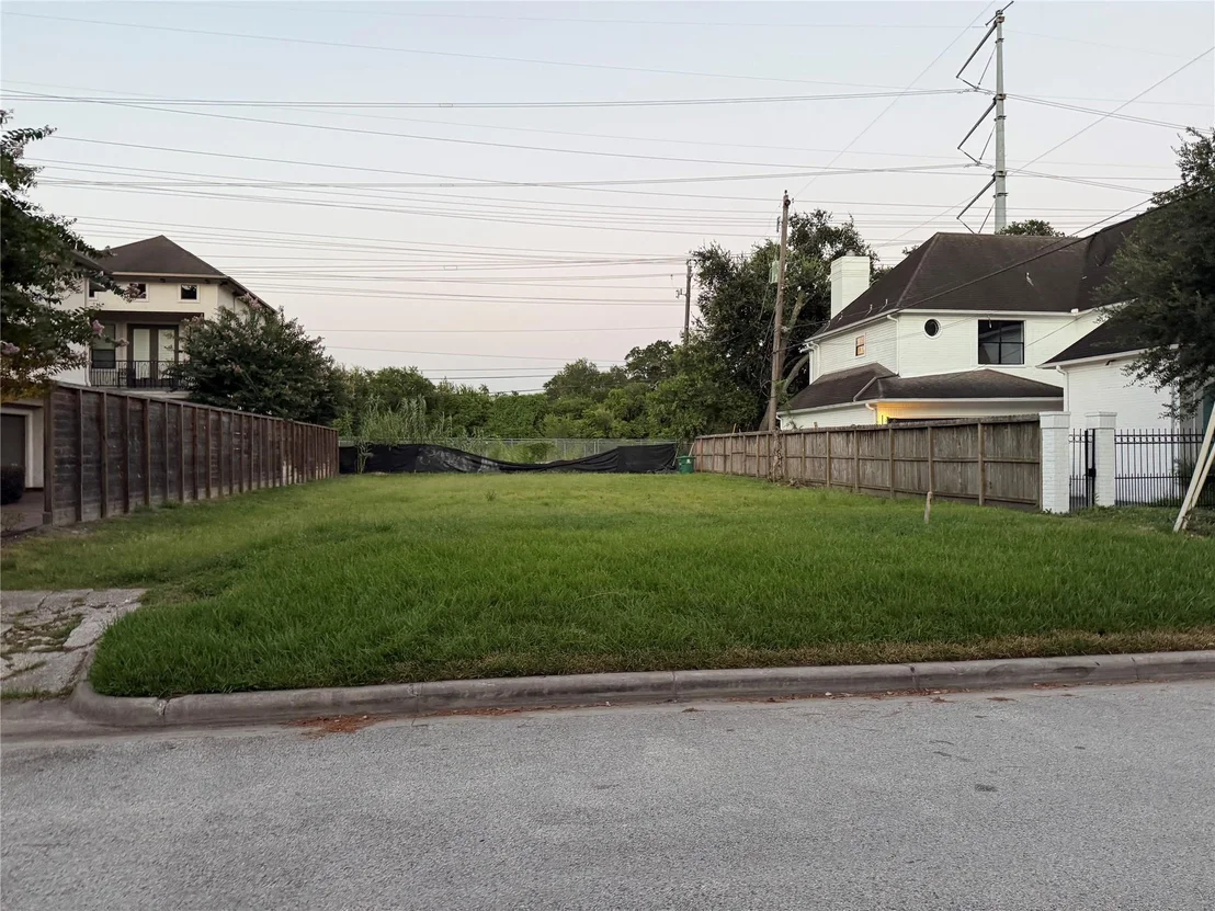 Photo of 20 Hackberry Lane