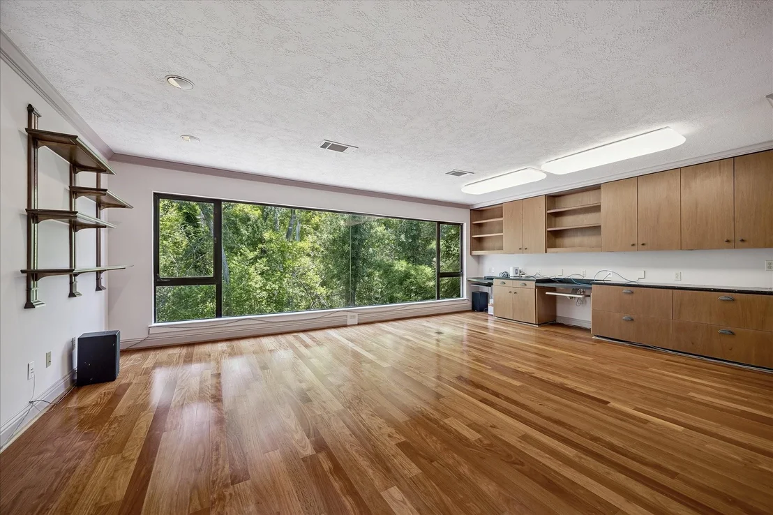 Photo of 6 Gessner Road