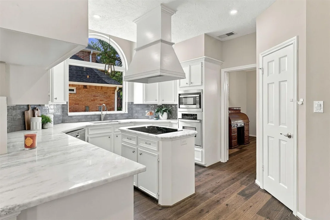 Photo of 1030 Barkston Drive