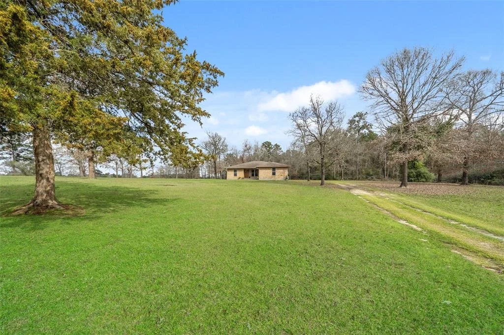 Photo of 200 Post Mill Road