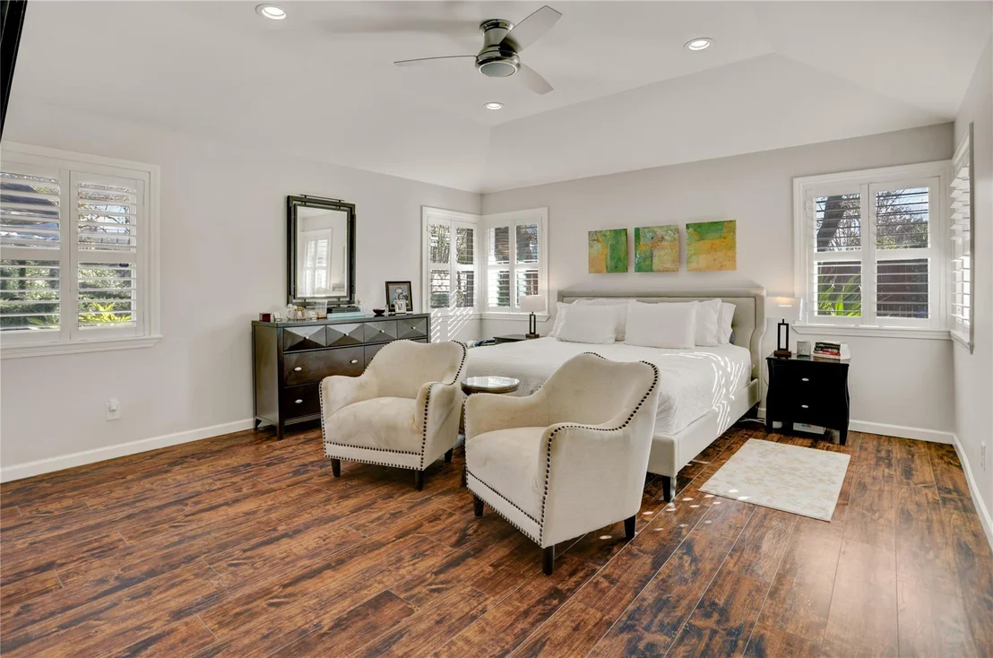 Photo of 3813 Linkview Drive