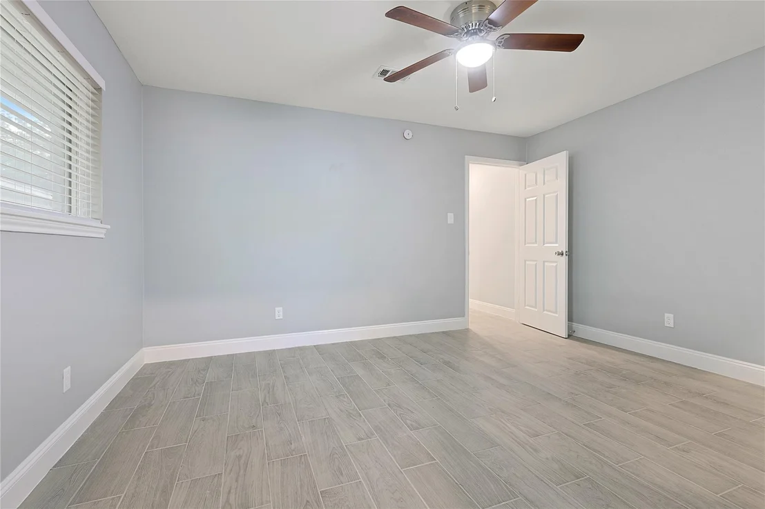 Photo of 7103 Lugary Drive