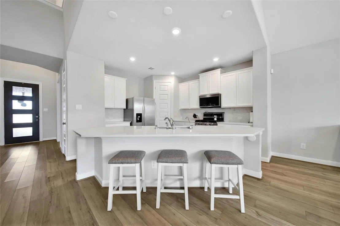 Photo of 8923 Jasper Lake Drive