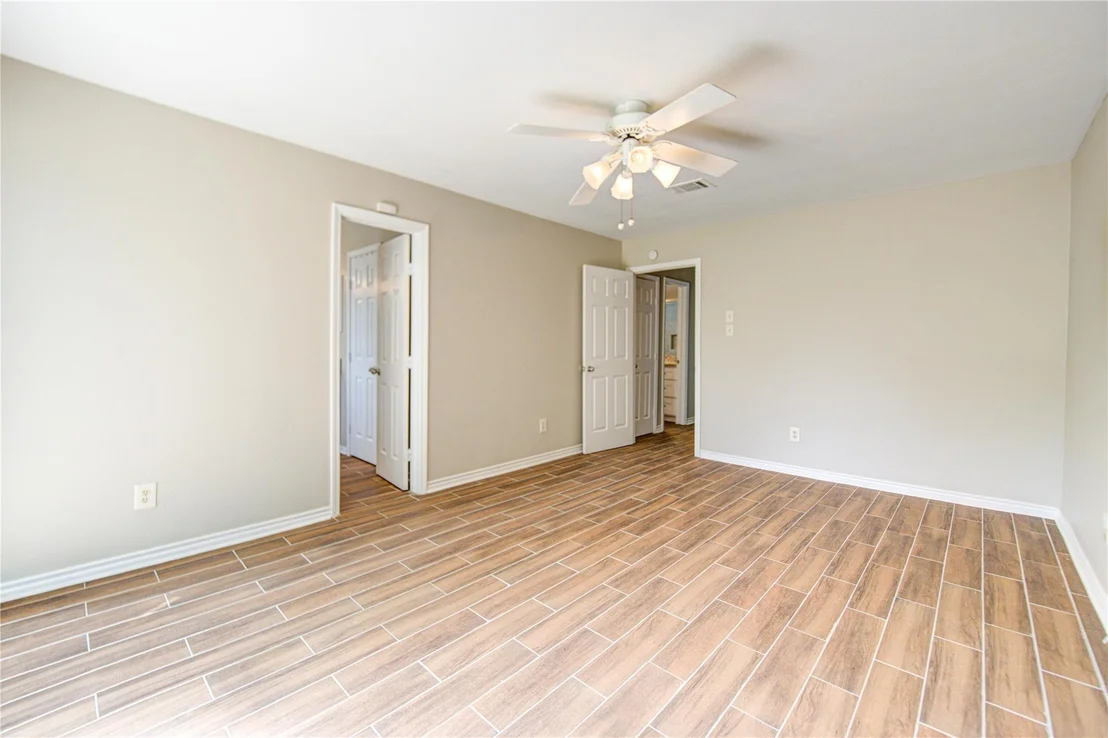 Photo of 1063 Apache Falls Drive