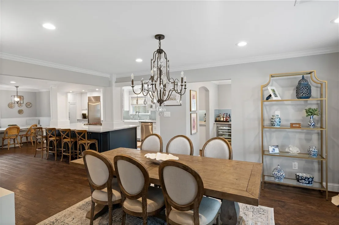 Photo of 14231 Carolcrest Drive