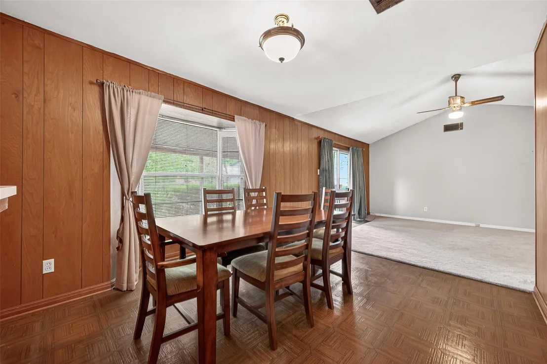 Photo of 2220 Ripple Creek Drive
