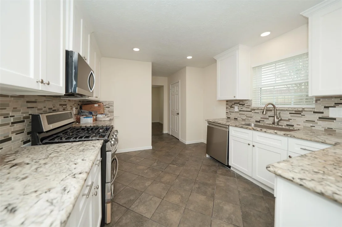 Photo of 8811 Tan Oak Circle