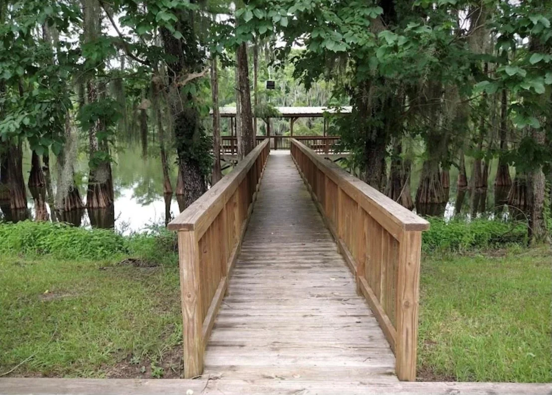 Photo of 454 Lakeview Drive