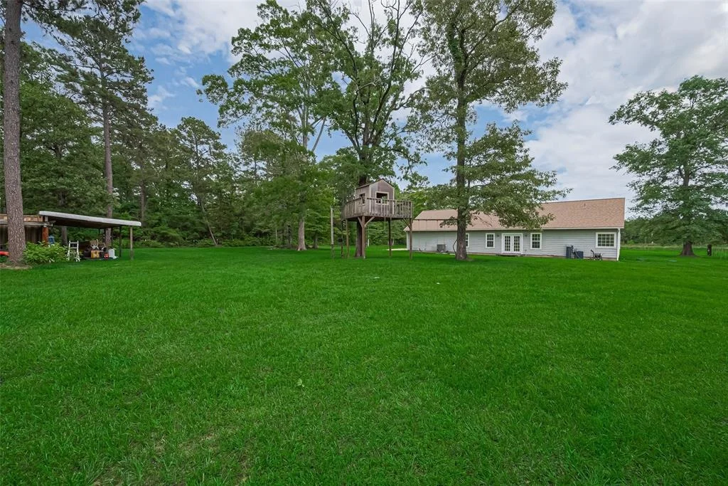 Photo of 5396 Duff Road