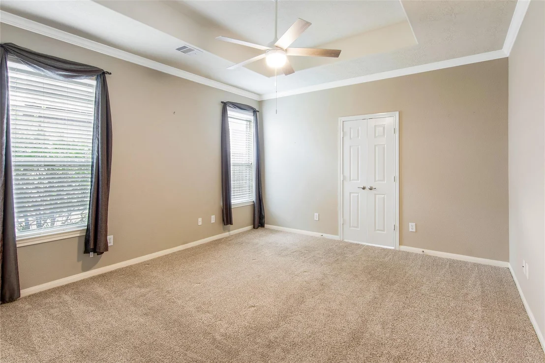 Photo of 21406 Avalon Queen Drive