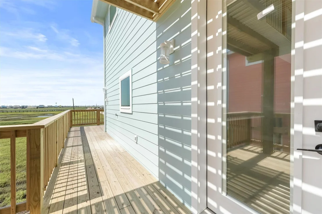 Photo of 234 Bay Avenue