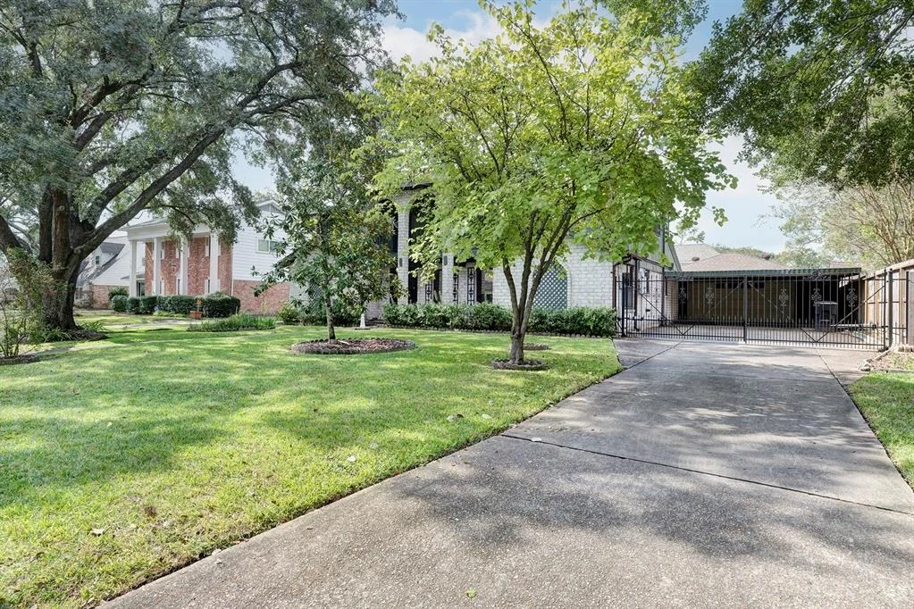 Photo of 2723 Bernadette Lane