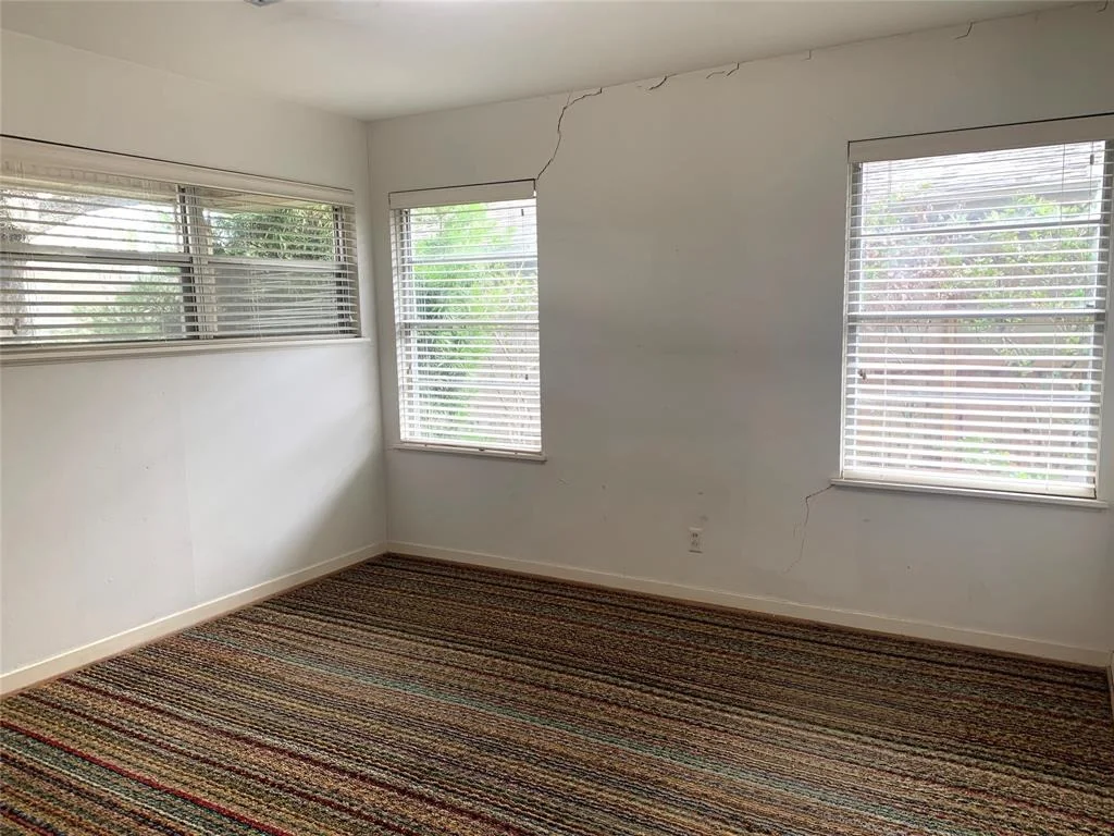 Photo of 4609 Redstart Street