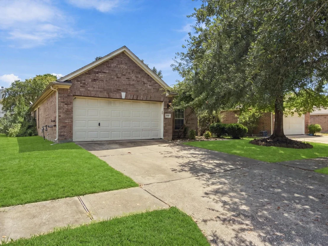 Photo of 30026 Luna Lakes Drive