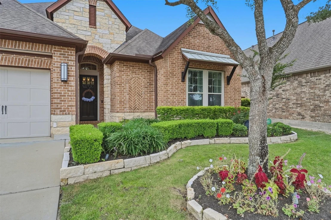 Photo of 6710 Pioneer Trail