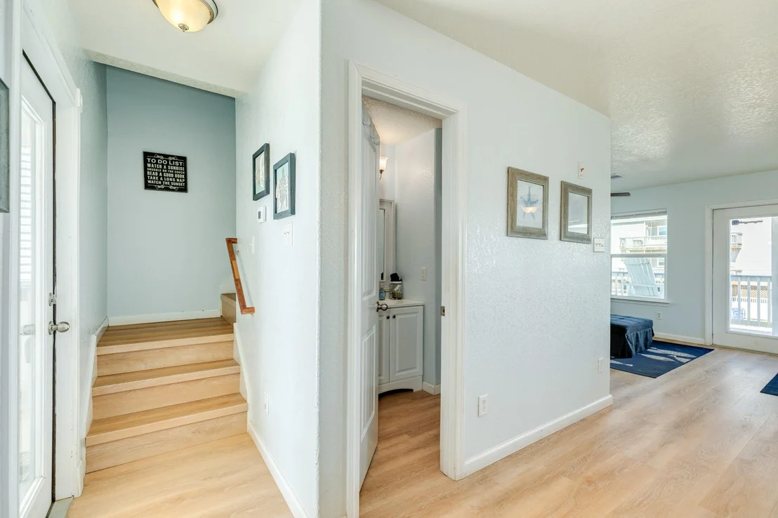 Photo of 107 Howard Avenue