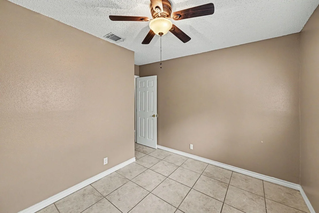 Photo of 8406 Forest Ridge Drive