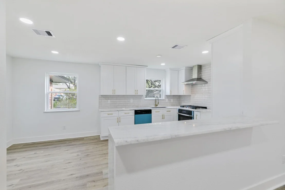 Photo of 18111 Barbuda Lane