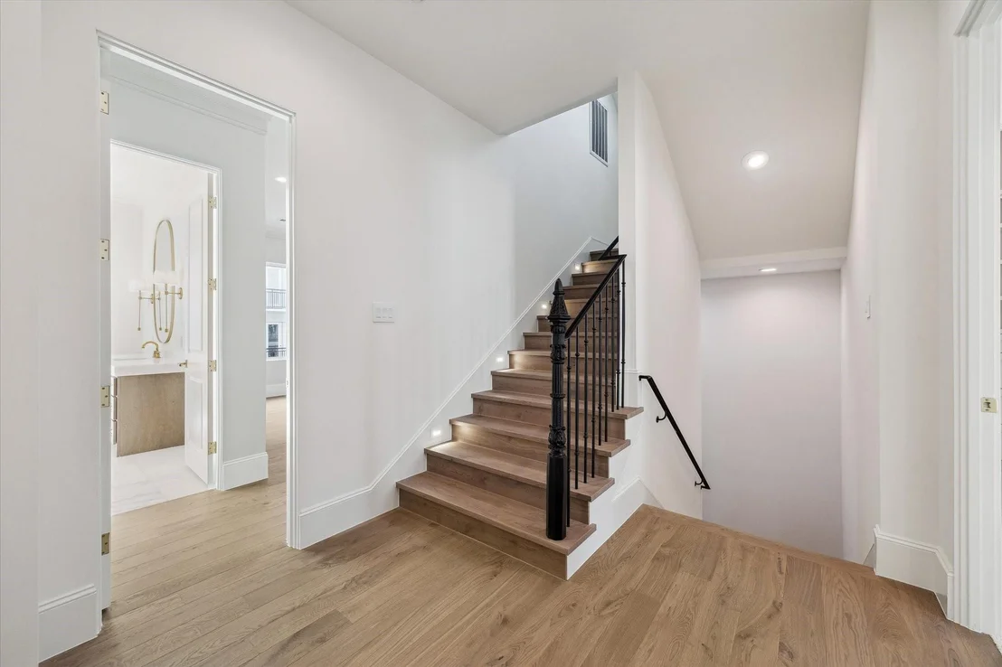 Photo of 25 Wentworth Gate Path