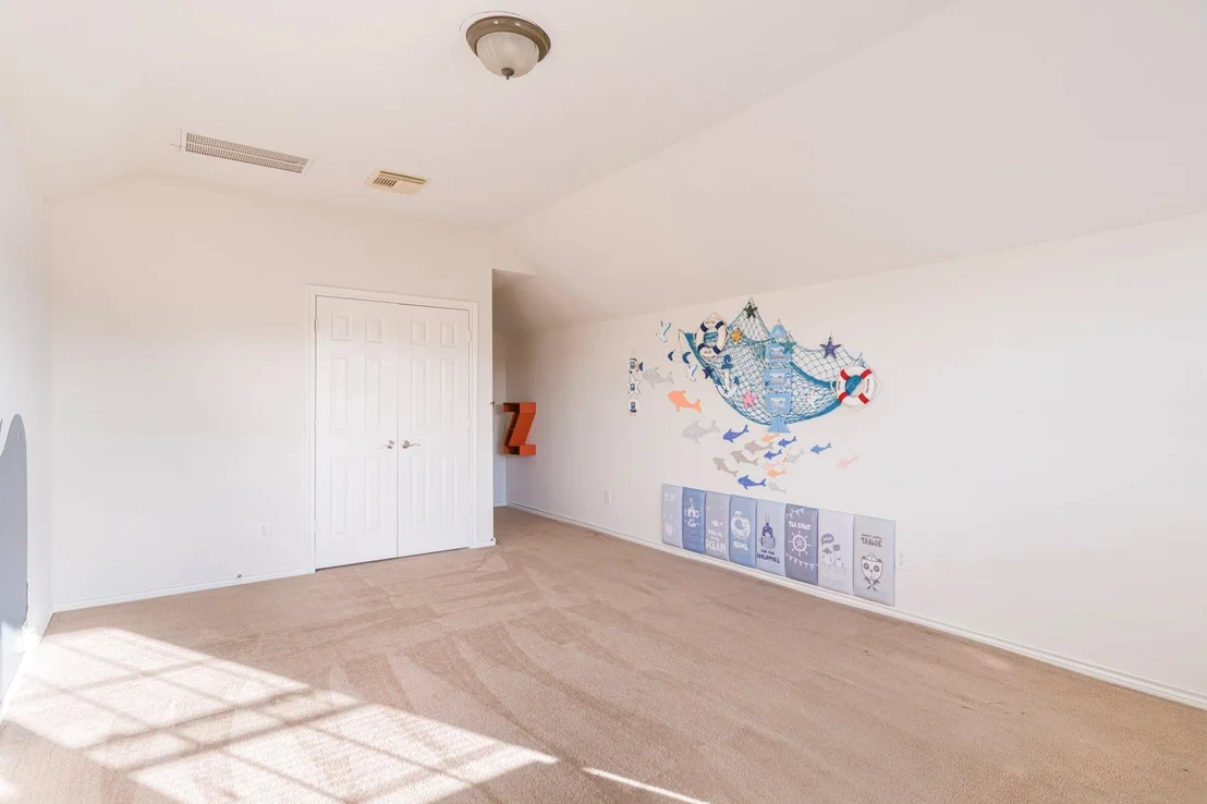 Photo of 1230 Riverchase Drive