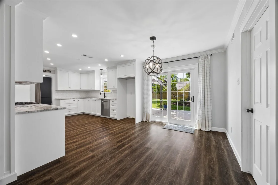 Photo of 426 Pebblebrook Drive