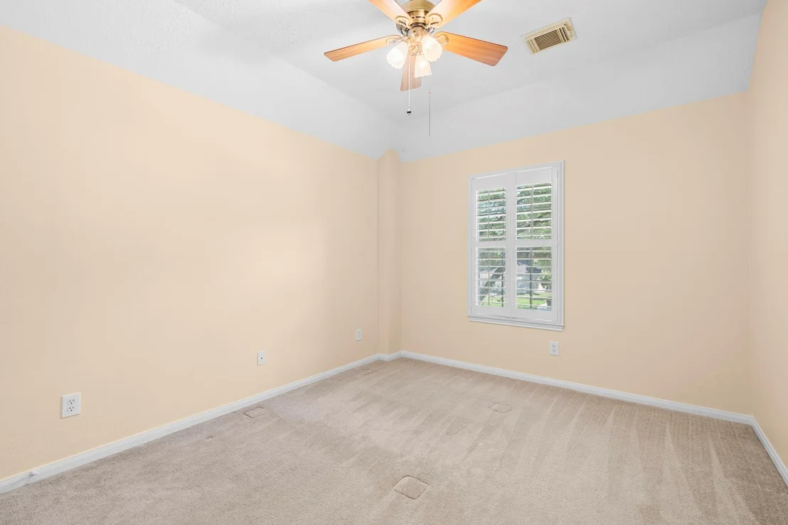 Photo of 78 E Hobbit Glen Drive