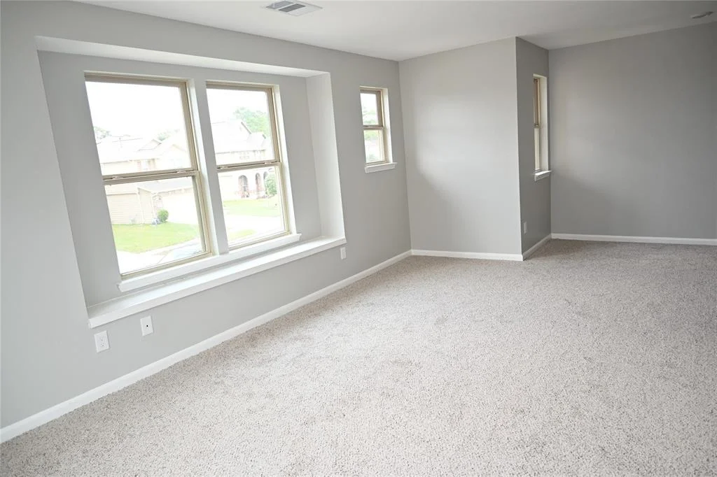 Photo of 4027 Fernglade Drive