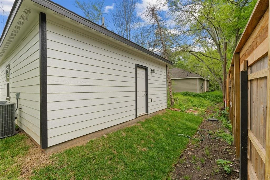 Photo of 11556 Persimmon