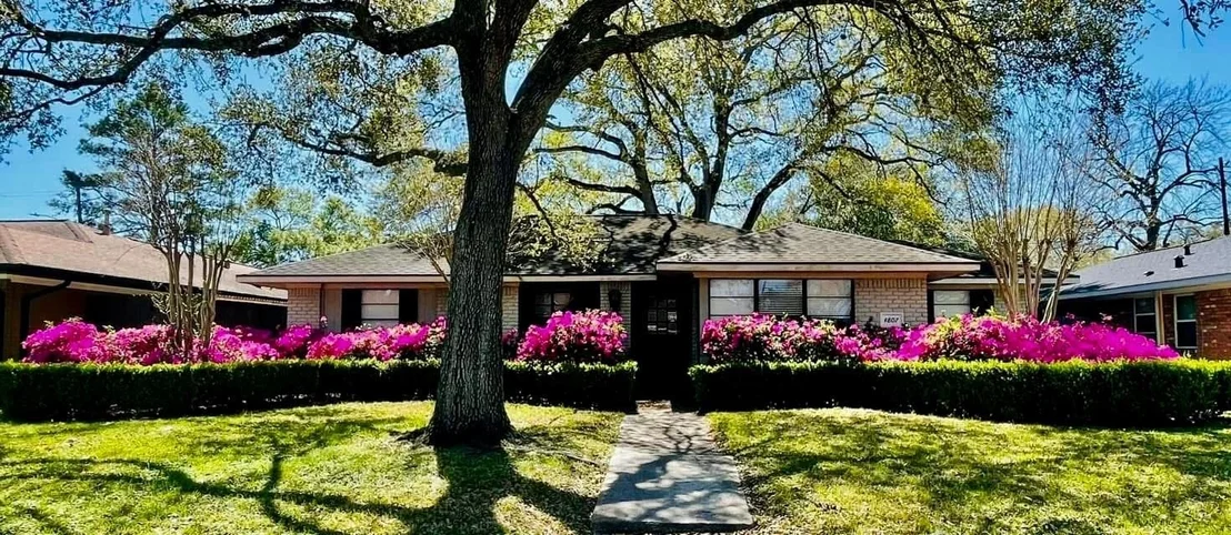 Photo of 4807 Creekbend Drive