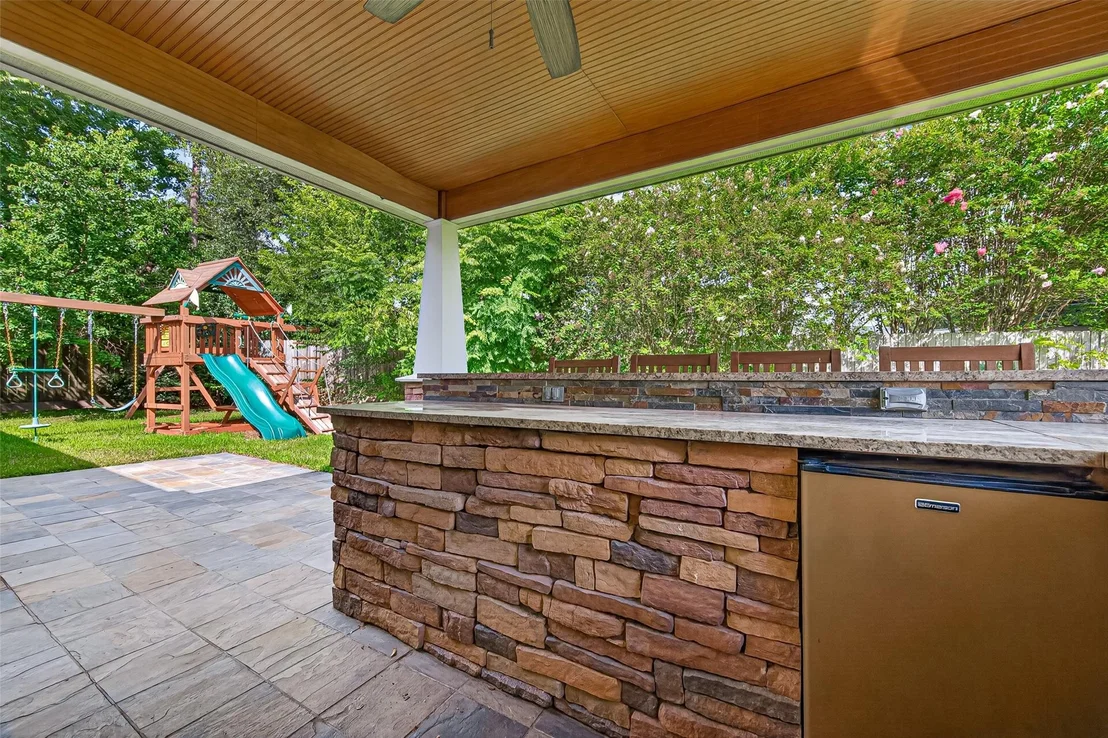 Photo of 11126 Cedarhurst Drive