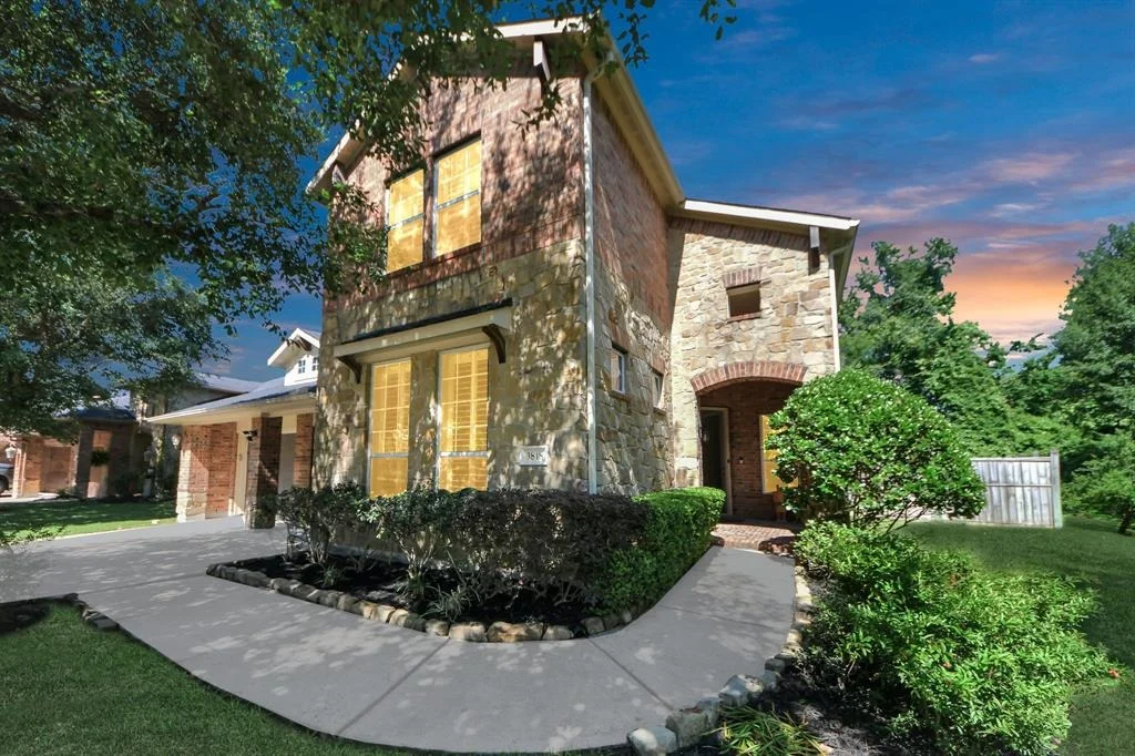 Photo of 3818 Rose Grove Lane
